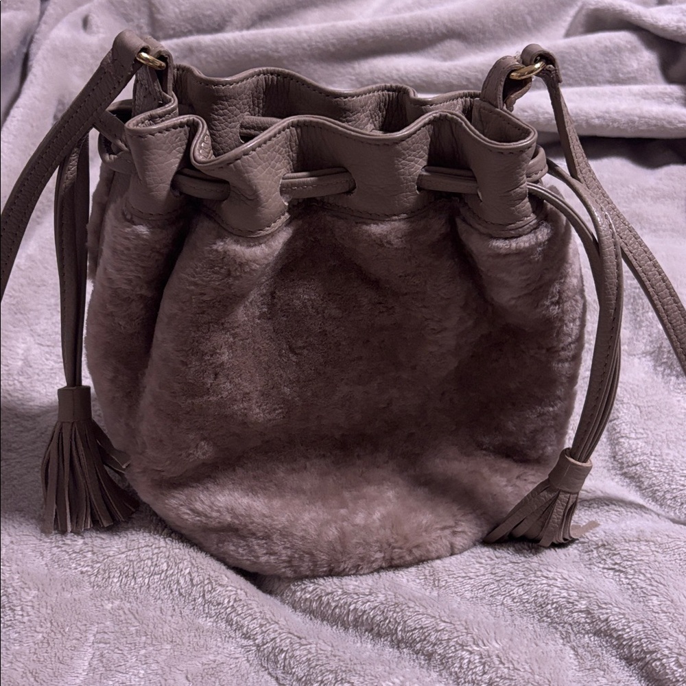 Faux Fur Bucket Bag w Leather Tassels & Long Adjustable Strap. NWOT - Picture 1 of 9